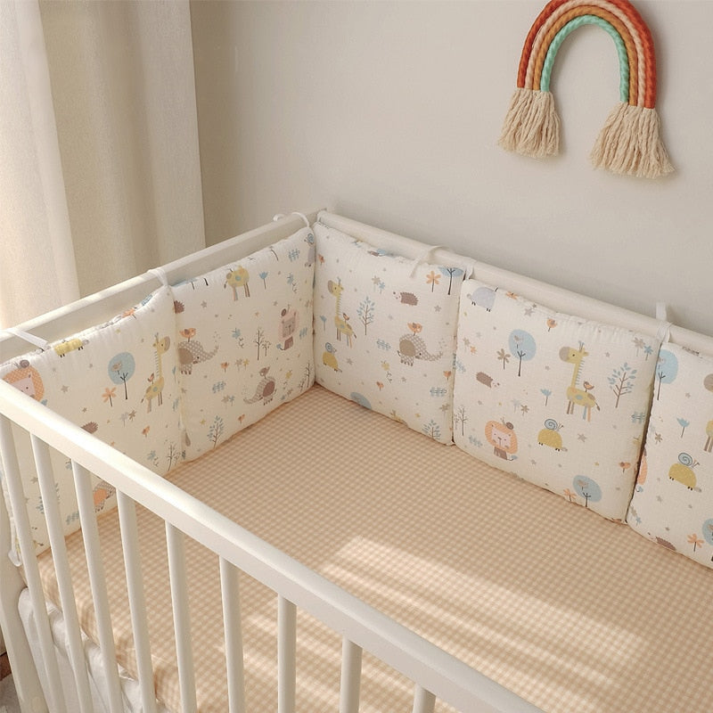 Cheeky - Soft Crib Protector